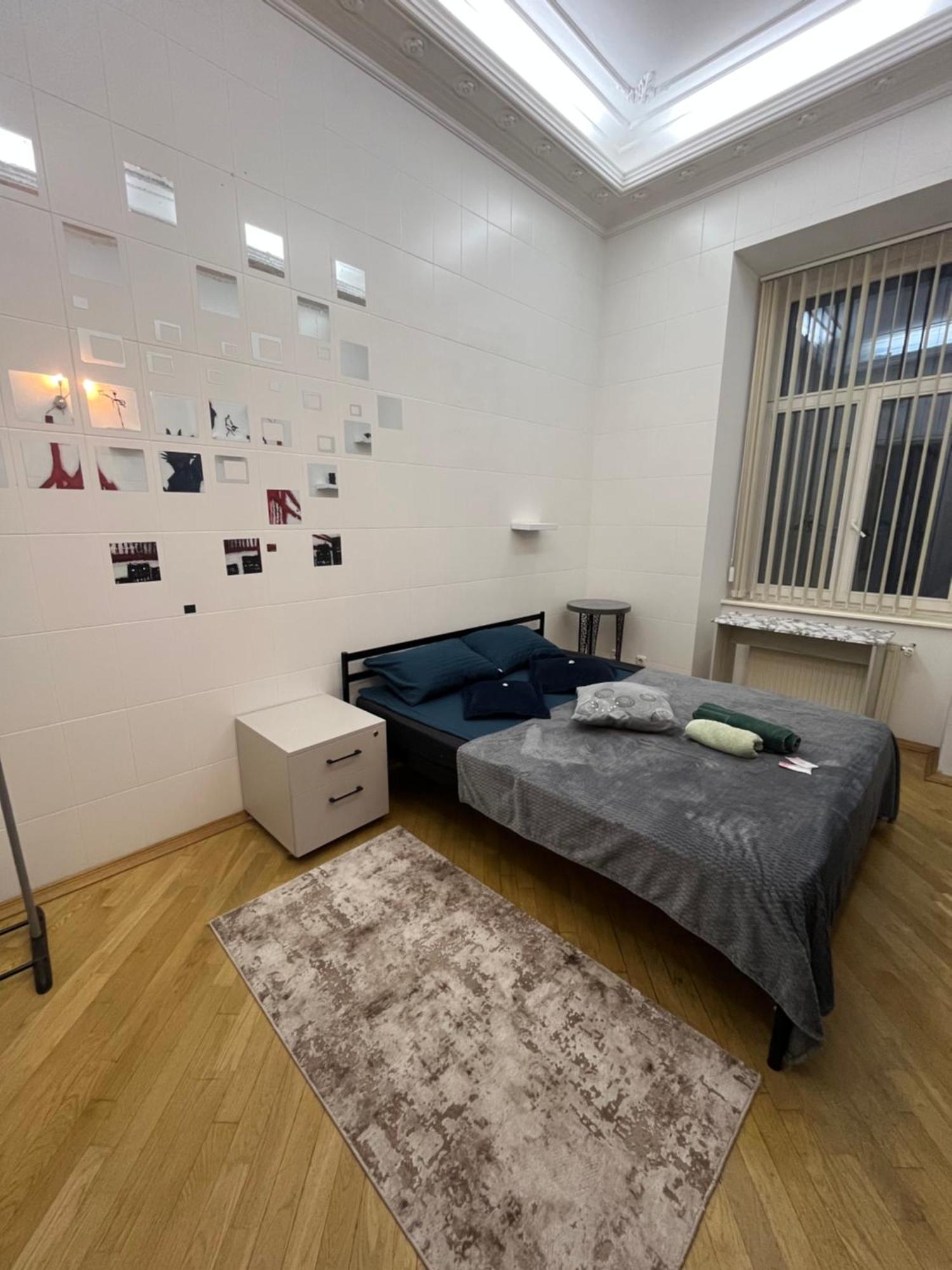 Центрум Апартаментс Lviv Exteriör bild